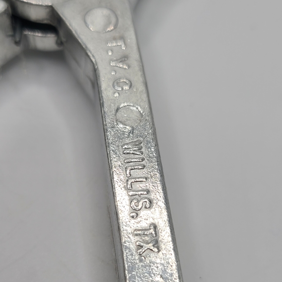 T.V.C Willis Texas Vintage Bladed Nut Sheller Nut Cracker Crab Lobster Cracker - Picture 7 of 7